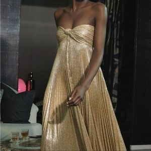 ISO!!!!? Alexis Joya Dress size XS or S